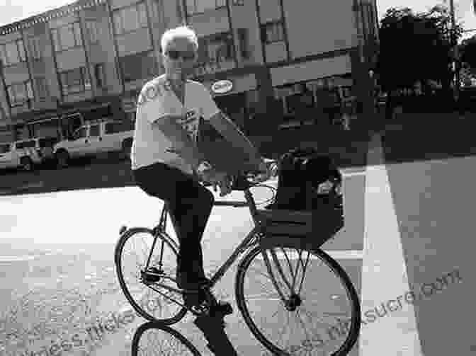 David Byrne Riding A Bicycle In A City Street Bicycle Diaries David Byrne